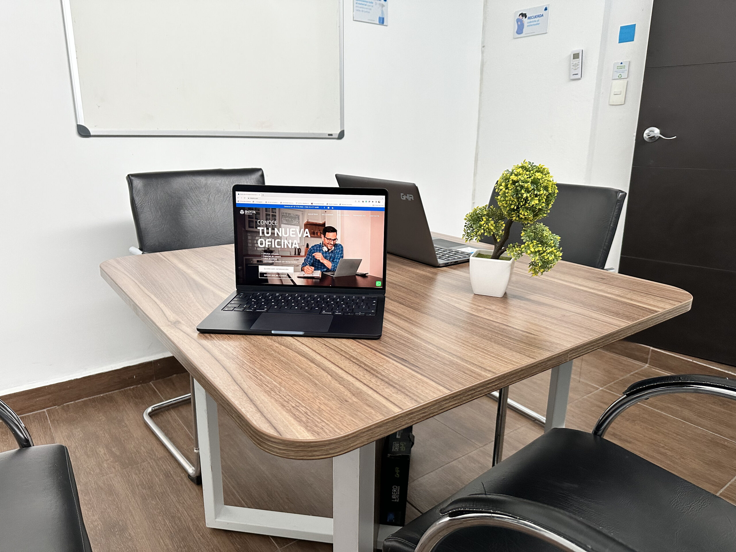 Mitras Norte I Sala de Juntas - Image 3