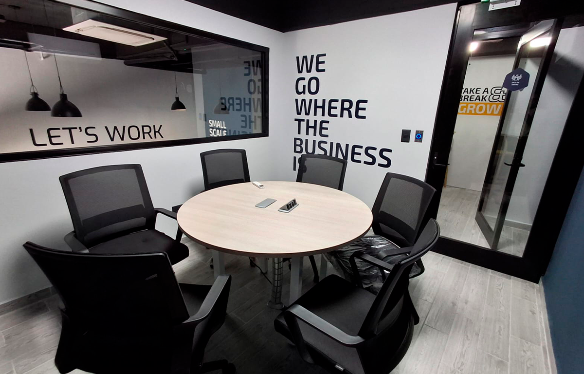 Carretera Nacional I Sala de Juntas